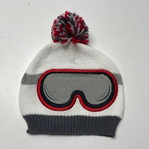 ✏️ knit hat with pom-pom and ski glasses